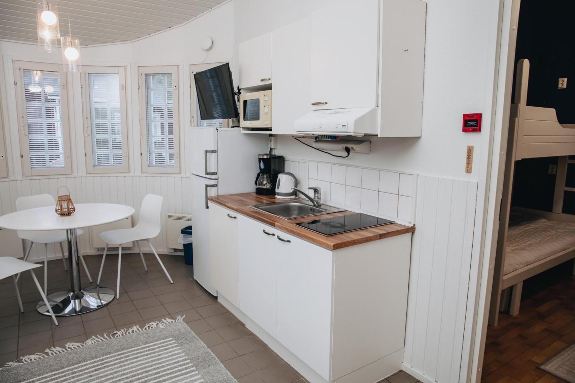 Nuorisokeskus Villa Elba Kokkola  Exterior foto